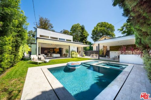 11658 Morrison St, North Hollywood, CA 91601-4345