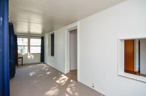 715 10th Ave, Green Bay, WI 54304-2621