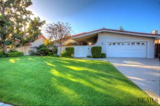 1708 Club View Dr, Bakersfield, CA 93309-3545
