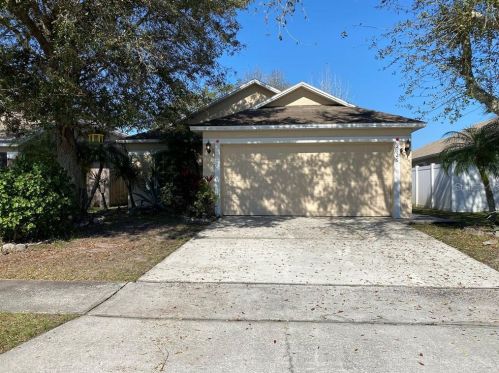 2126 Jessa Dr, Kissimmee, FL 34743-3360