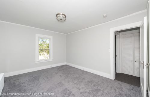 50 Willow Dr, Little Silver NJ  07739-1538 exterior