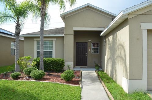 2723 Carrickton Cir, Orlando FL  32824-4229 exterior