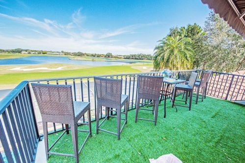 10011 Milano Dr, New Port Richey FL  34655-4669 exterior