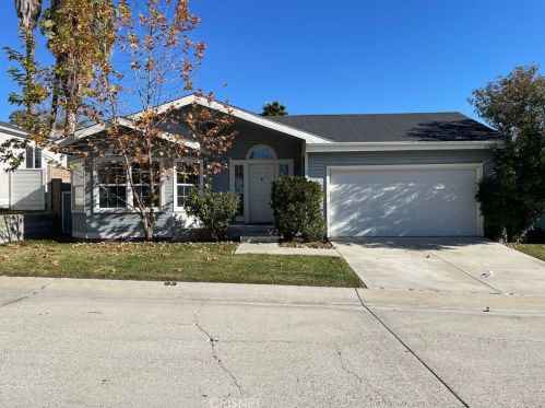 27852 Blue Sky Ln, Santa Clarita, CA 91351-5715