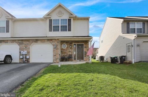 44 Marsha Dr, West Cressona, PA 17929-1500