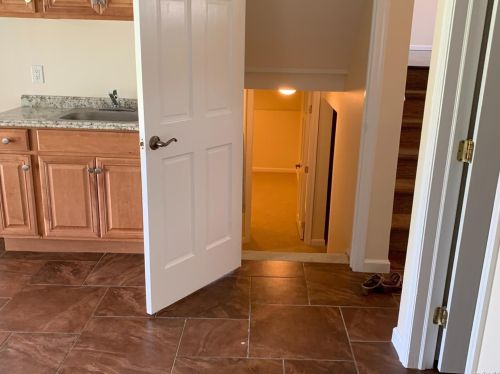 123 Thunder Rd, Holbrook NY  11741-4427 exterior