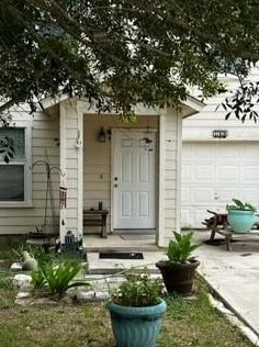170 Myrtle St, Uhland, TX 78640-5554