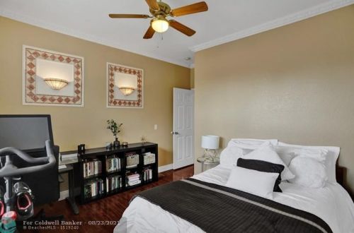 13451 21st St, Hollywood FL  33027-2671 exterior