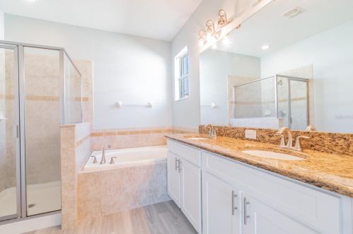 13408 Graham Yarden Dr, Riverview FL  33579-2390 exterior