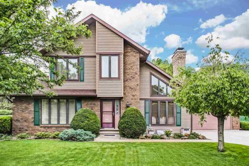 52157 Bittersweet Ln, Elkhart, IN 46514-9721