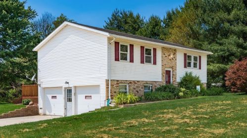 61177 Kadon Dr, New Concord, OH 43762-9580