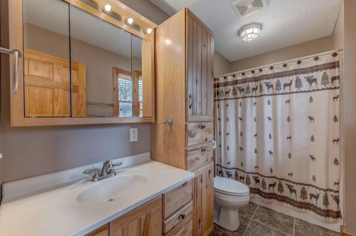 1589 89th St, New Johannesburg WI  54017-7156 exterior