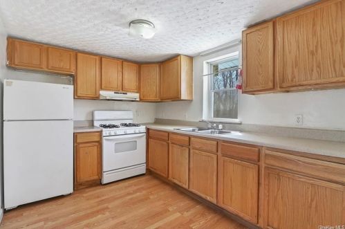 18 Russell St, South Fallsburg NY  12779-5717 exterior