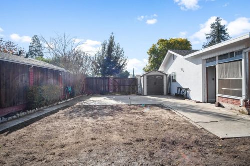 409 Rumble Rd, Modesto CA  95350-2316 exterior