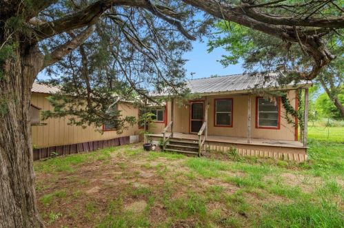 43 Pheasant Trl, Denison, TX 75021-4215