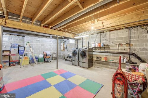 35 Madison Ave, Berlin Boro NJ  08009-9459 exterior