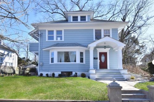 28 Cole Ter, New Rochelle NY  10801-1504 exterior