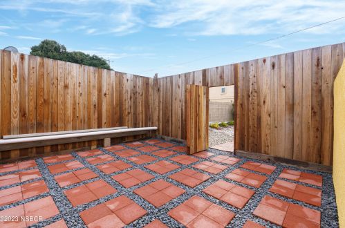 700 Cypress St, Santa Maria CA  93454-5222 exterior