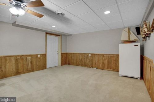 61 Crooked Dr, West Enola PA  17025-1522 exterior