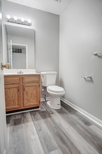 11 Shenandoah Dr, Florence KY  41042-2117 exterior