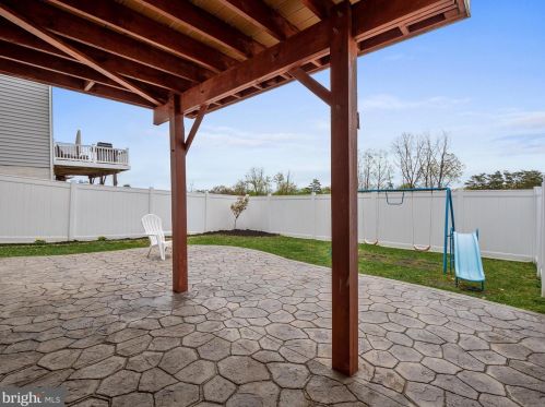 1708 Rockledge Ter, Woodbridge VA  22192-2508 exterior