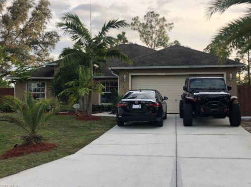 2703 52nd St, Lehigh Acres, FL 33971-0761