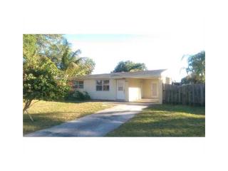 6770 Forrest St, Hollywood, FL 33024-2828