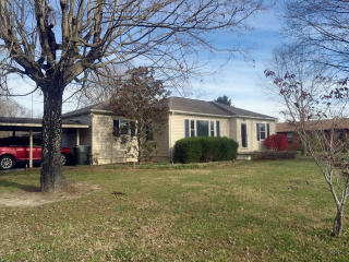 1304 Old Newport Hwy, Pigeon Forge, TN 37862-5259