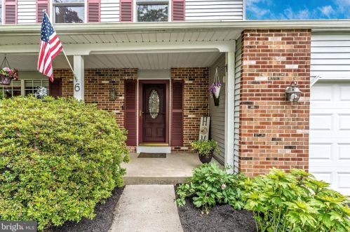 6 Joseph Ct, Downingtown, PA 19335-2264