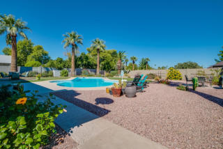 648 Hearn Rd, Phoenix, AZ 85022-4265