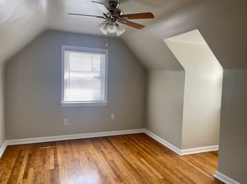 802 Locust St, New Castle PA  16101-2130 exterior