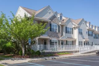 2 Silverbeech Ct, Upper Saddle River NJ  07458-2341 exterior