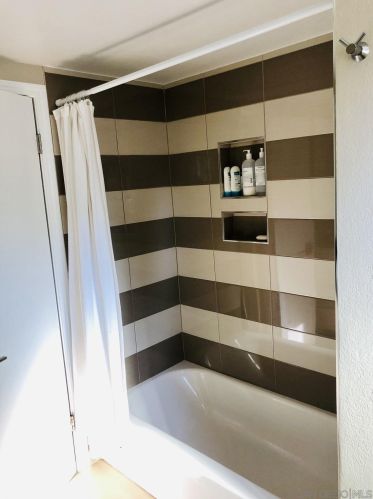 9345 Golondrina Dr, La Mesa CA 91941-5654 exterior