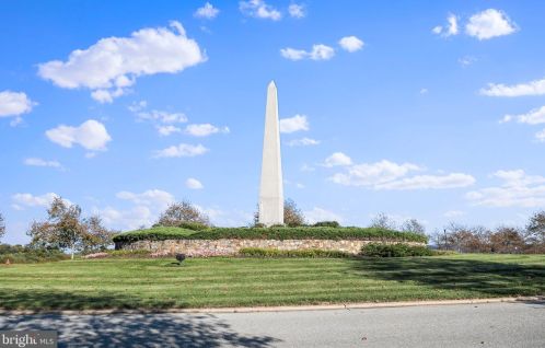 445 Lord Fairfax St, Charles Town WV  25414-2603 exterior