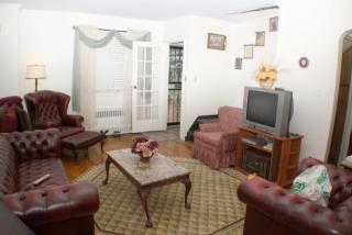 269 86th St, Brooklyn, NY 11209-4909