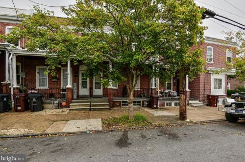 23 Stroud St, Wilmington, DE 19805-4839