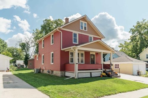 109 La Crosse St, Beaver Dam, WI 53916-1409
