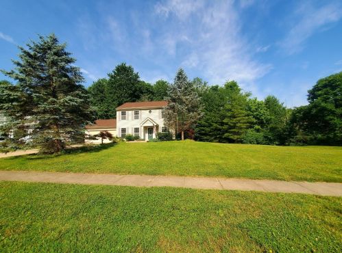 3585 Creek Xing, Amelia, OH 45102-1764