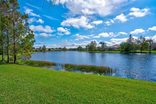 10652 Hartwick Dr, Fort Pierce FL  34987-1923 exterior