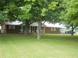 1270 Mount Olive Rd, Westmoreland, TN 37186-5411