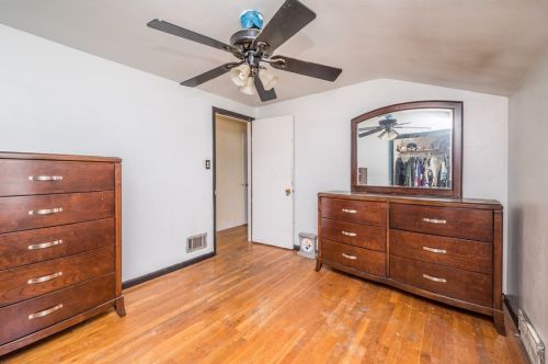 114 Fox Chase Dr, Verona PA  15147-2806 exterior