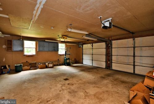 325 Lewis Rd, Limerick PA 19468-1510 exterior