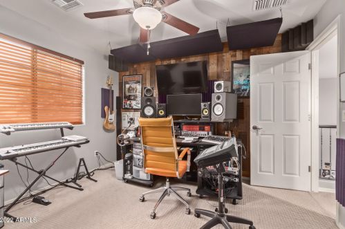 9417 Pioneer St, Tolleson AZ  85353-1504 exterior