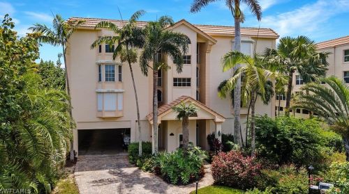 3127 Gulf Dr, Sanibel, FL 33957-5655