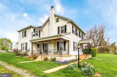 1111 Delta Rd, Red Lion PA  17356-9724 exterior