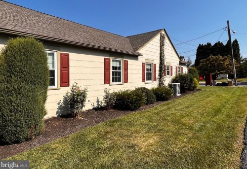 102 Beaver St, Siddonsburg PA  17019-1203 exterior