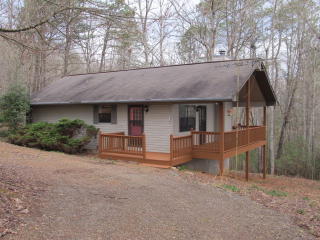 115 Hickory Knob Rd, Franklin, NC 28734-7525