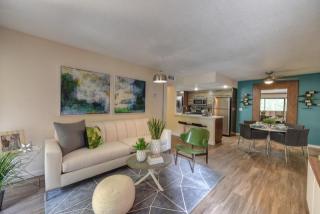 30856 Agoura Rd, Calabasas CA  91301-4303 exterior