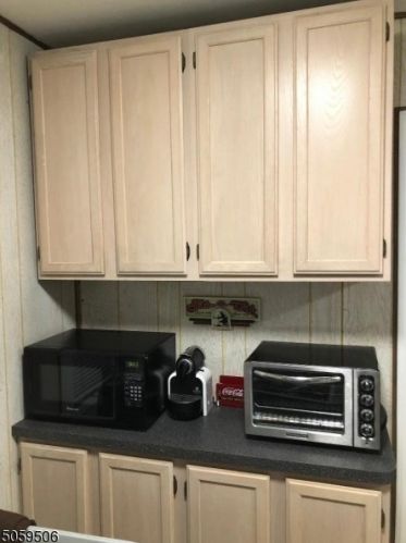 14 Strawberry Point Dr, Andover NJ  07821-3702 exterior