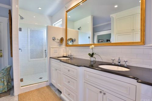 1135 Center St, Redlands CA  92373-6737 exterior